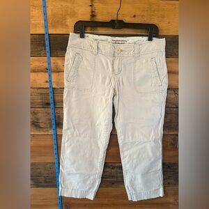 Aeropostale Khaki Cropped Pants – Women’s 7/8